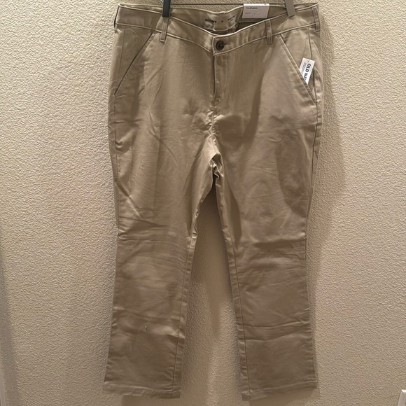 Women’s Old Navy Boot-Cut Stretch Pants - Picture 1 of 9